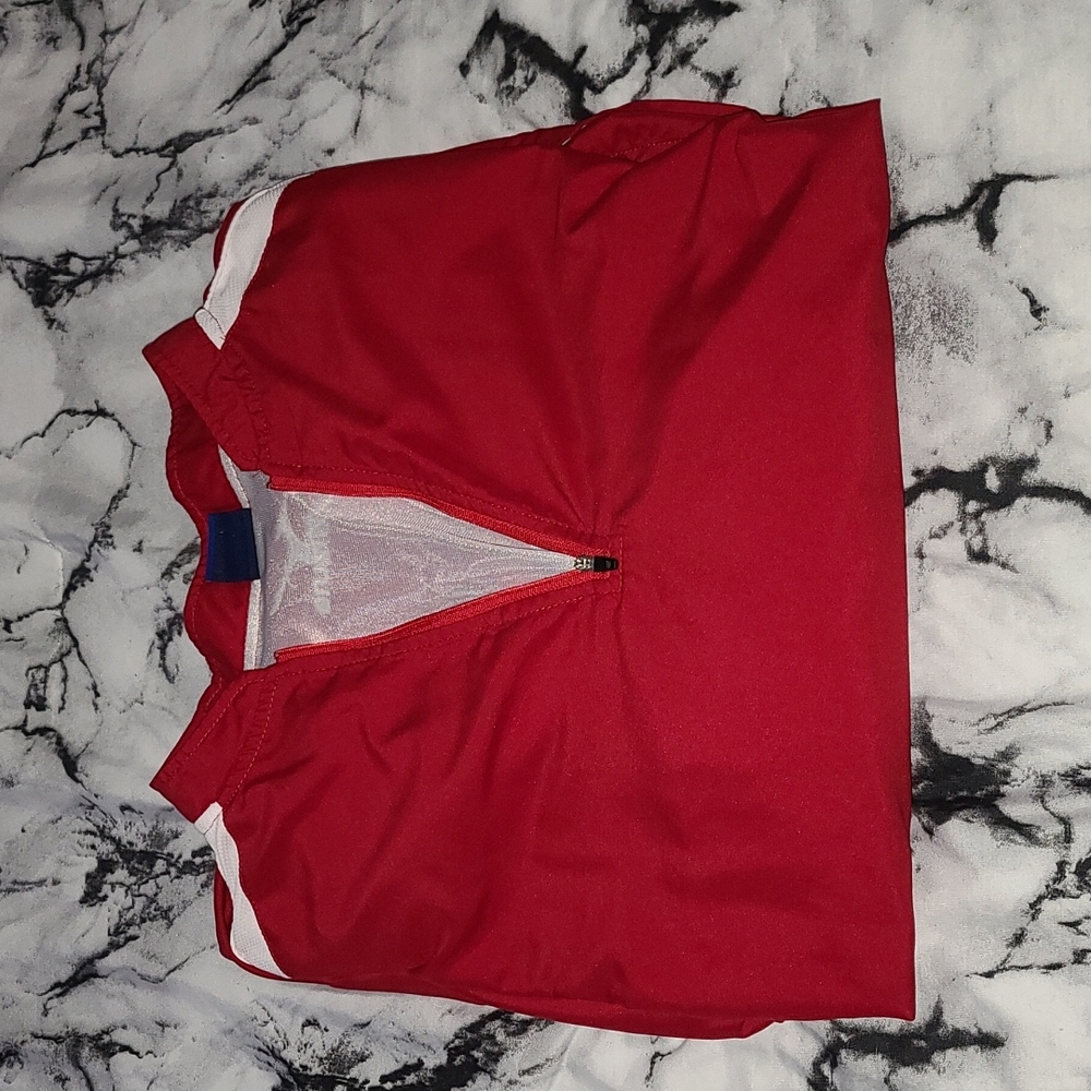 Red Mizuno pullover💌